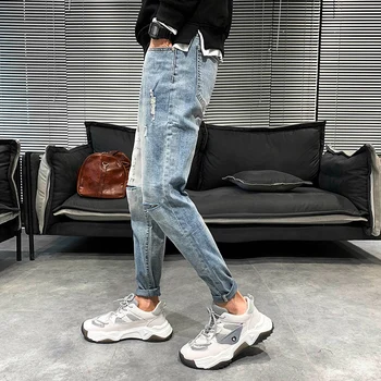 2020 socialne fant korejska različica slim-cut moške jeans štirje letni časi novo tiskano črko vzorec noge moda hlače priložnostno
