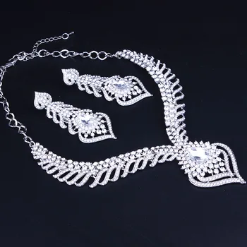 Moda Pav repnega perja, ki je oblikovan komplet Ogrlica in Uhani za Ženske Elegantni Beli Kristalni Okrasnih Poročni Nakit sklopov