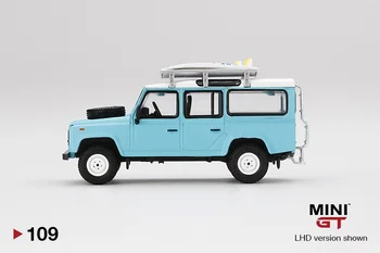 MINI GT 1:64 Land Rover Defender 110 Svetlo Modra z Desko LHD Diecast Model Avtomobila