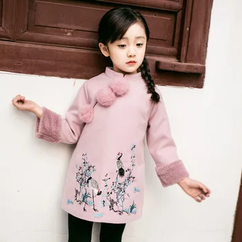 Otroške zimske novo dekleta Kitajsko vezene volnene obleko otrok nacionalni veter debele obleke otroci roza dlak cheongsam