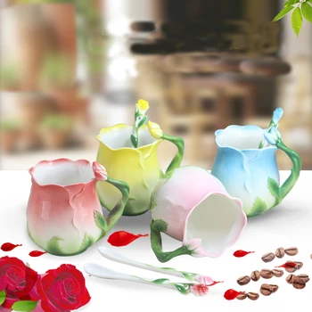 3D Rose Cvet Emajl Kave Vrč Čaja, Mleka, Skodelico serija Z Žlico Ustvarjalne Keramike, Kosti Kitajske Drinkware Valentinovo Darilo