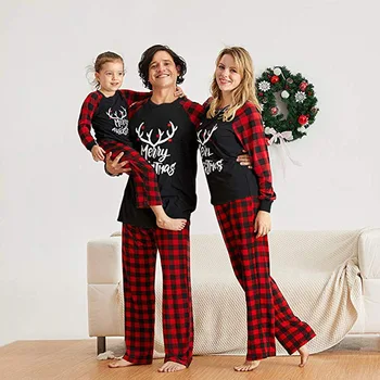 Božič Družinski Ujemanje Pižamo Nastavite Božič Odrasli Otroci Srčkan More Pižame Jelena Družino Ujemanja Obleke Družino Videz Sleepwear
