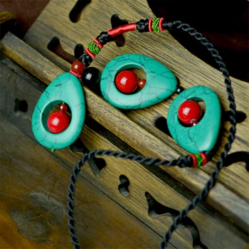 Vintage ogrlica chocker ženske, vrvi, verige, Naravni Zeleni kamen rdeče žogo pav pero slog obesek Maxi etnične nakit 2017
