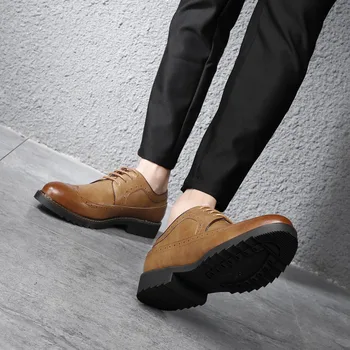 Moški Obleko, Čevlje, Usnje Oxford Čevlji Čipke Poslovnih Formalno Moški Čevlji Blagovne Znamke Moških Stranka Poročni Čevlji