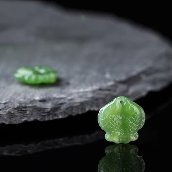 Naravni Hetian Jade Nephrite, Vklesan Lotus Ruyi Xiangyun Kitajski Vozel Obesek DIY Nakit Dodatki