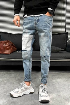 2020 socialne fant korejska različica slim-cut moške jeans štirje letni časi novo tiskano črko vzorec noge moda hlače priložnostno