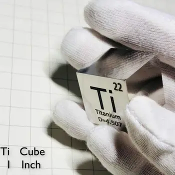 Titanium v kovinski v periodnem Kocka